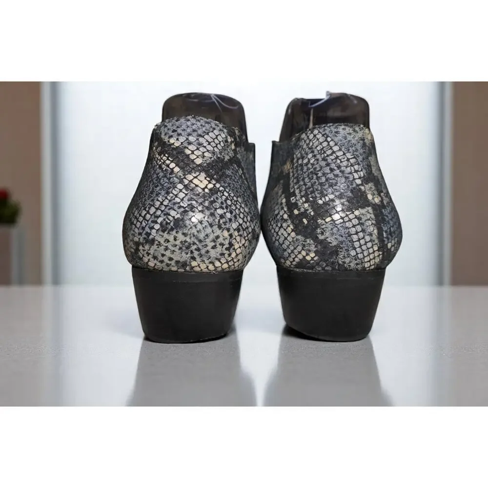 Skechers Faux Snakeskin Chelsea Boots Men’s Size 10 | Western-Inspired Slip-On